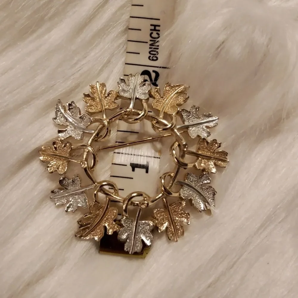 Vintage Sarah Coventry two tone leaf brooch
